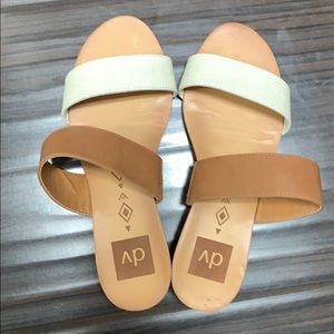 DV slip on sandals